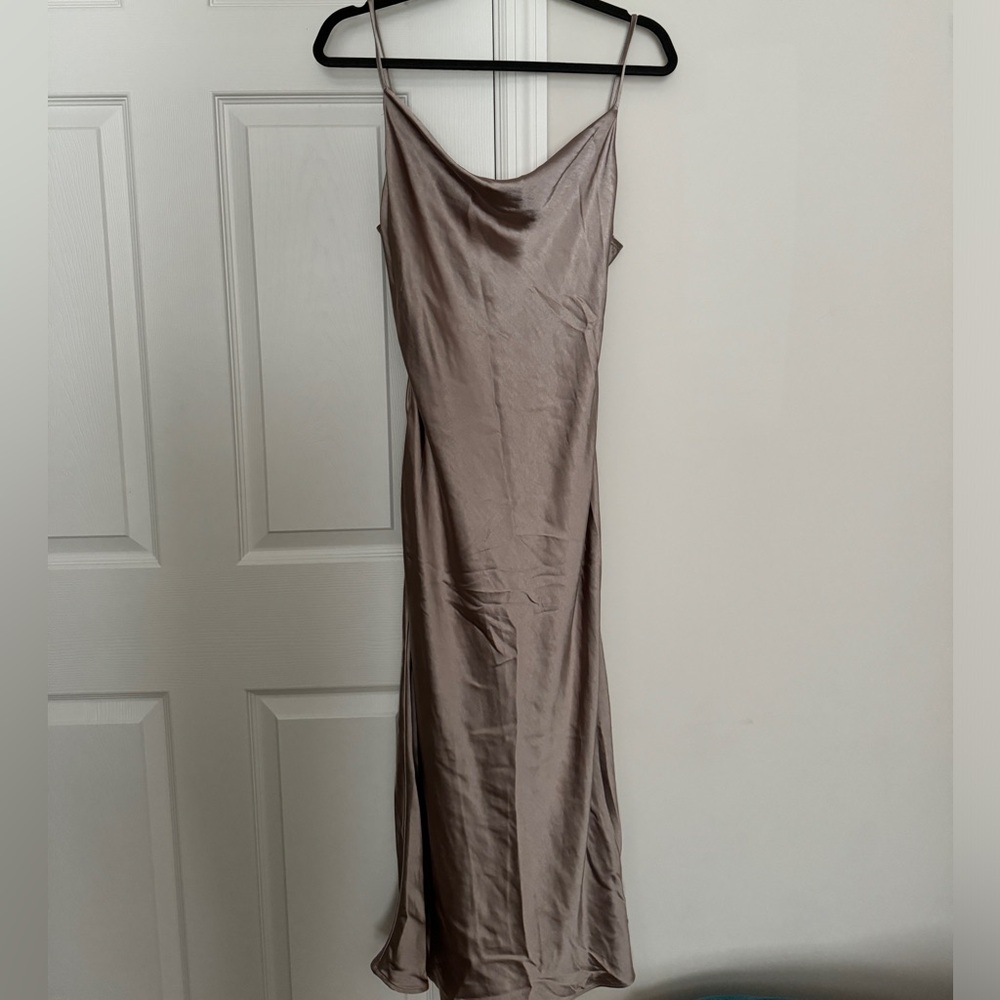 Champagne (midi) Dress